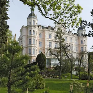 4* Hotel Bristol